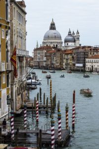Matericlook: CanalPoles by Francesco Perratone